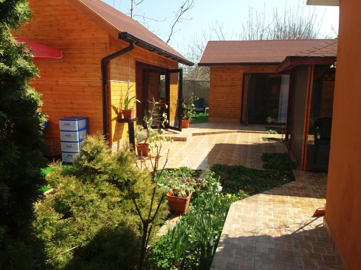 La Botezatu Villa Tuzla Exteriör bild