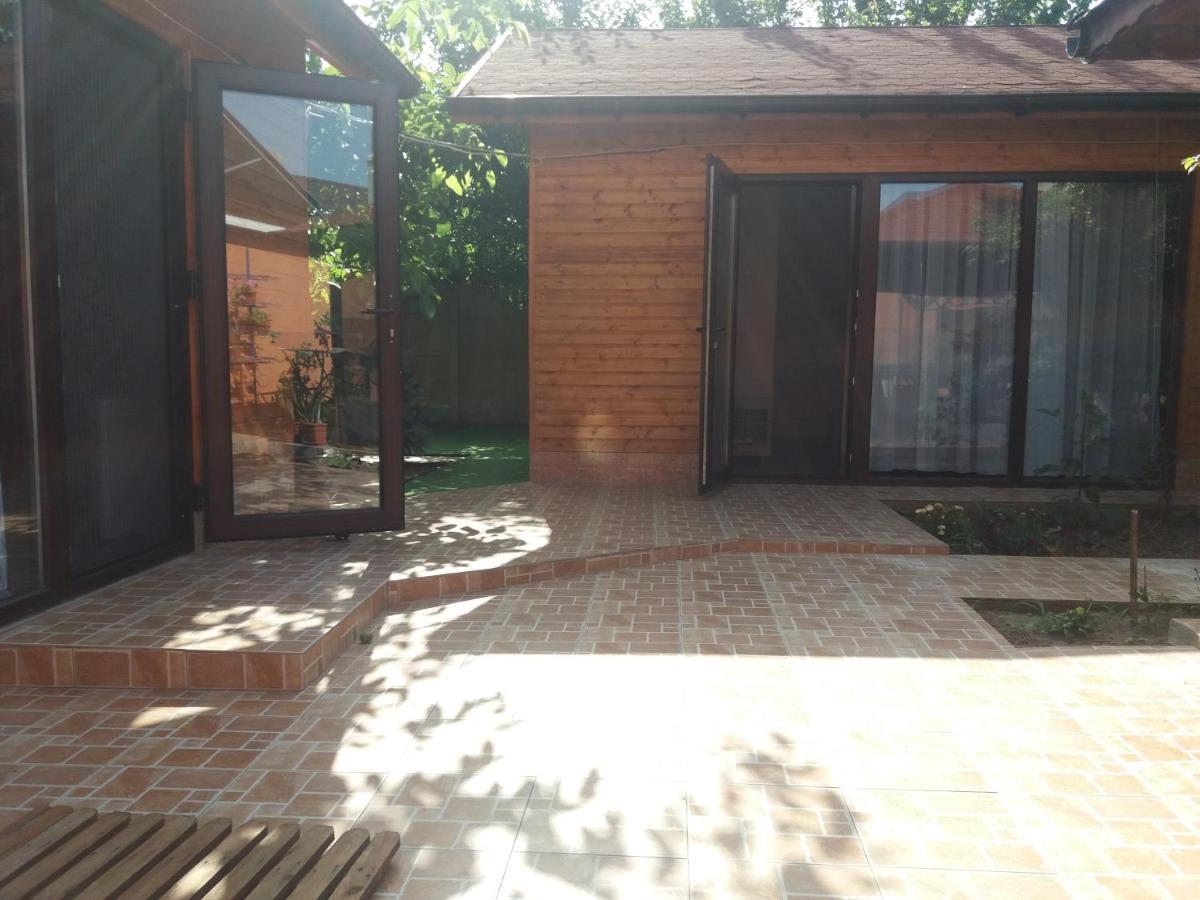 La Botezatu Villa Tuzla Exteriör bild
