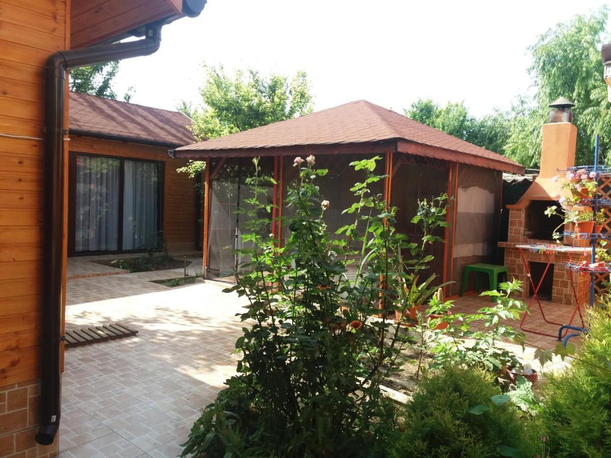 La Botezatu Villa Tuzla Exteriör bild