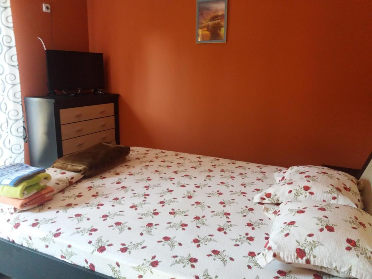 La Botezatu Villa Tuzla Exteriör bild